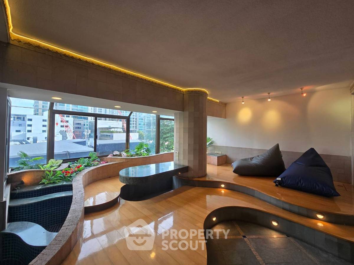 picture 2-BR Condo at Sithakarn Condominium near BTS Phloen Chit (ID 2461210) - 2/16