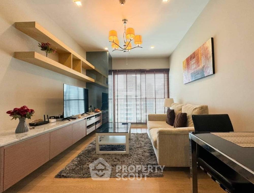 picture 1-BR Condo at Noble Refine Prompong near BTS Phrom Phong (ID 1887905) - 1/14