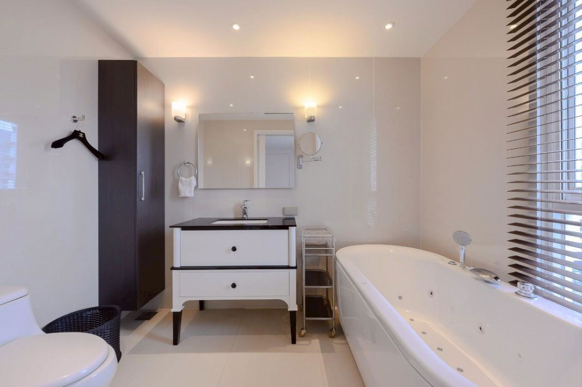 picture LTH13668 – Condo for Rent | The Oleander | 122.40 sqm | 2 Beds 2 Baths | Near BTS Nana | 67K/Month  - 2/9