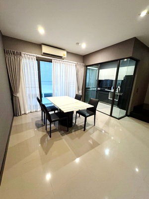 picture FOR RENT THE LANDMARK EKKAMAI - RAMINDRA / 3 bedrooms 4 bathrooms / 30 Sqw. 225 Sqm. **75,000** CLOSE TO CENTRAL EASTVILLE - 4/14