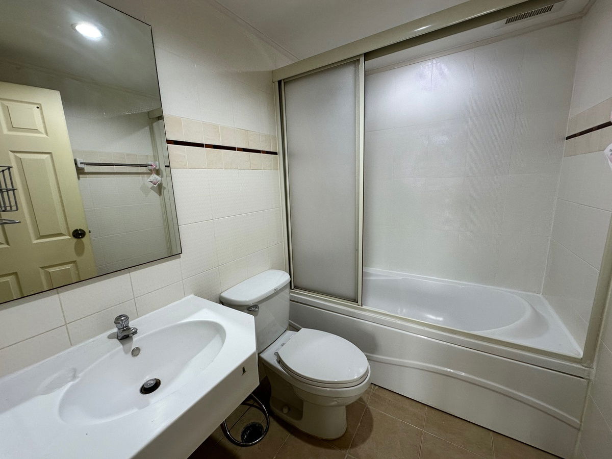 picture For rent 2 bedroom 17 floor 68 sqm 17,000 baht - 8/11