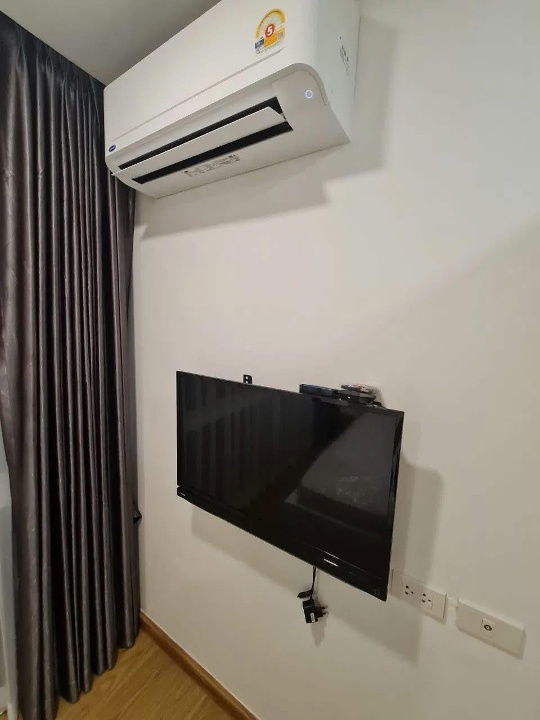 picture code : E21 The Humble Living @ Suppalerk - 13/18