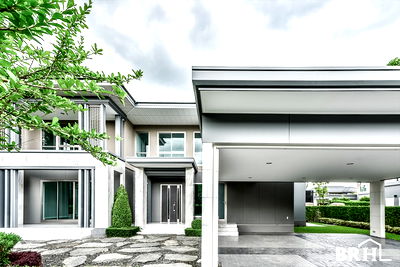 ขายบ้านเดี่ยว : เดอะ ซิกเนเจอร์ เพอร์เฟค มาสเตอร์พีซ พระราม 9 - กรุงเทพกรีฑา  ดีไซน์หรูหรา บรรยากาศเหนือระดับ