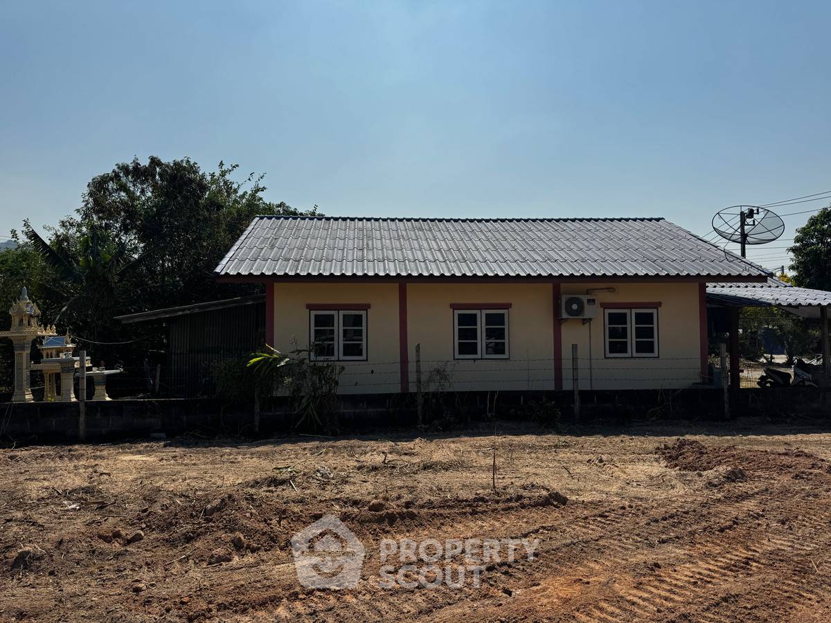 picture 200 m² Land for Sale in Mueang (ID 2461780) - 12/12
