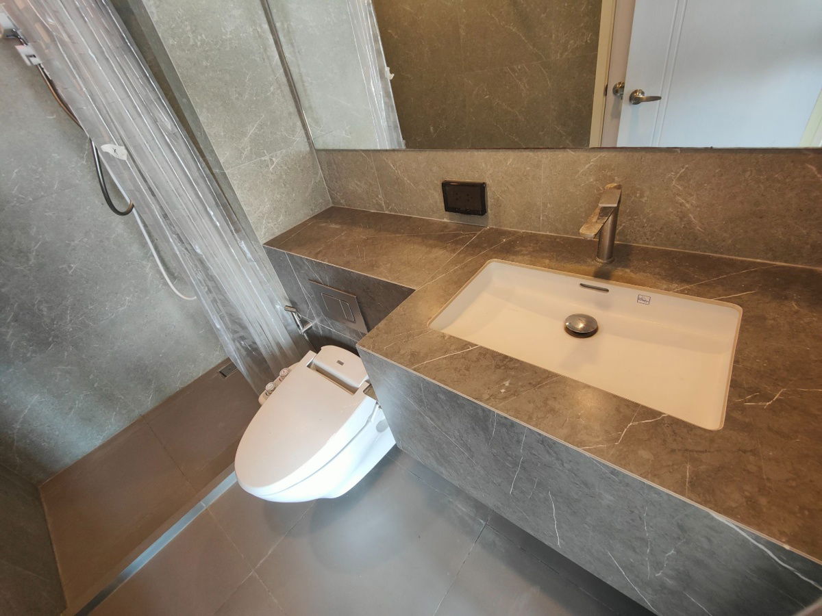 picture Condo for sale, Origin Plug and Play, Ramintra, 14th floor, size 33.33 sq m, ceiling height 3 meters, pets friendy - 28/34