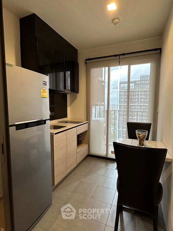 picture 1-BR Condo at The Base Garden Rama 9 near ARL Ramkhamhaeng (ID 1971841) - 2/10