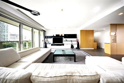 Condos for sale Assumption Convent Silom School : Rare 3-Bedroom Corner Residence with Panoramic River Views – The River by Raimon Land - 5814788