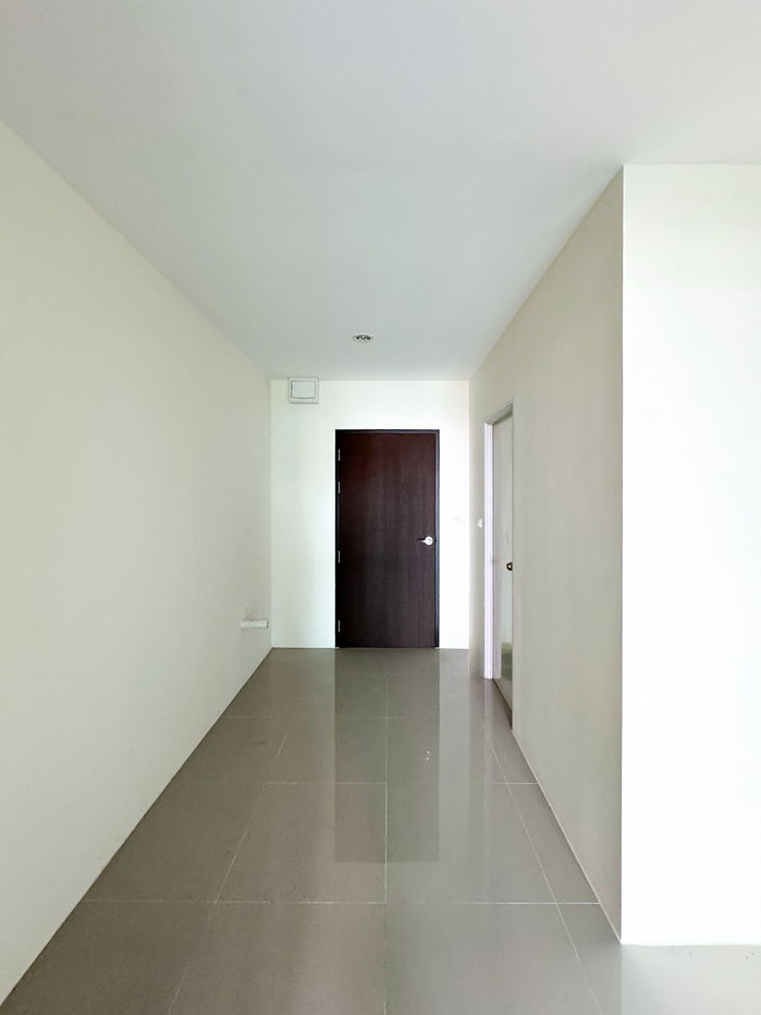 รูป วิวสวยสุดในพัฒนาการ!! ห้องเปล่าพร้อมแต่ง ขายคอนโด อัสสกาญจน์ เพลส ศรีนครินทร์  (Asakan Place Srinakarin) 29.24 ตร.ม ติด MRT และ Airport Link หัวหมาก!! - รูปที่ 8/17