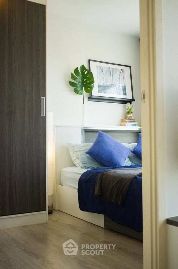 picture 1-BR Condo at Chewathai Phetkasem 27 near MRT Bang Wa (ID 602363) - 4/8