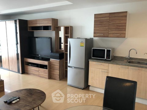 1-BR Condo at The Trendy Condominium near BTS Nana (ID 323191)