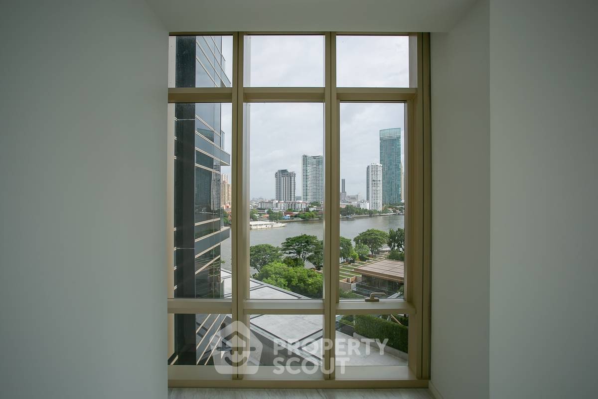 picture 2-BR Condo at Four Seasons Private Residences Bangkok near BTS Saphan Taksin (ID 1384195) - 18/19