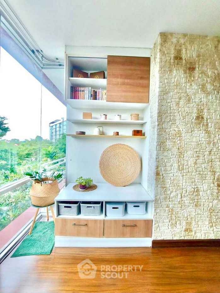 picture 2-BR Condo at The Iris near ARL Hua Mak (ID 878279) - 4/13