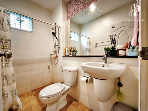 picture 2-Storey Semi-Detached House for Sale at Cluster Ville 4, Bang Kruai — Beautifully Decorated - 13/18