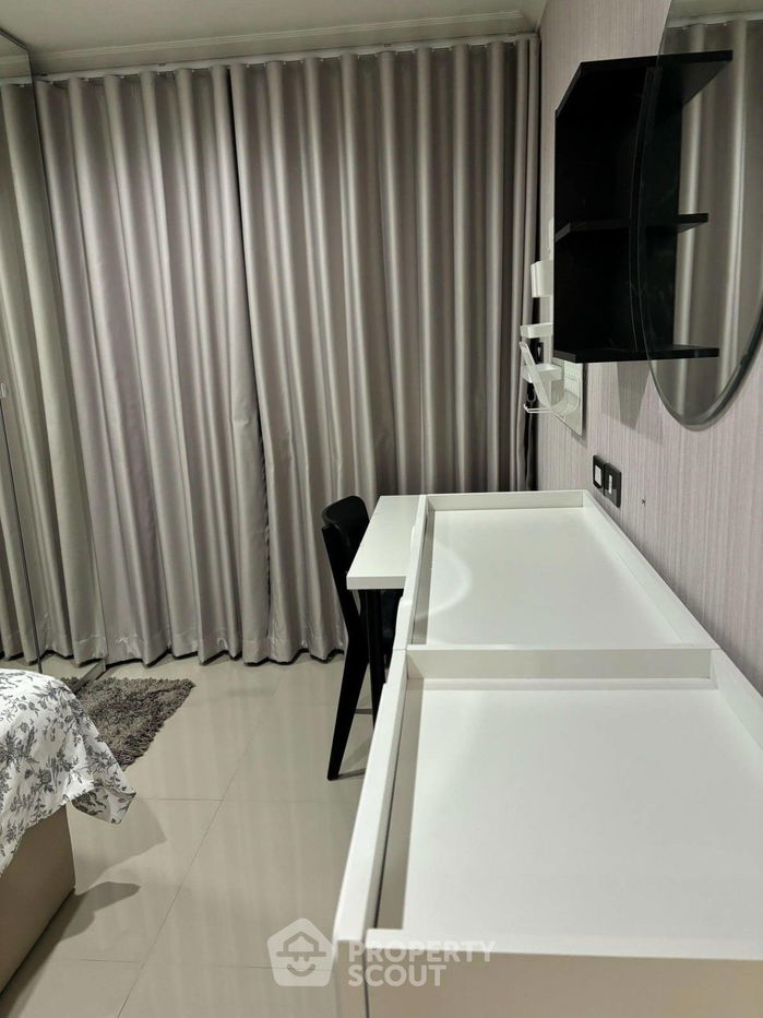 picture 1-BR Condo at Pearl Garden Condominium near BTS Chong Nonsi (ID 1932800) - 7/11