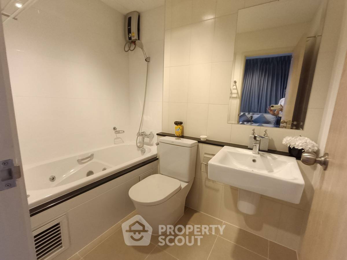 picture 2-BR Condo at Knightsbridge Sky River Ocean near BTS Pak Nam (ID 2460467) - 21/21