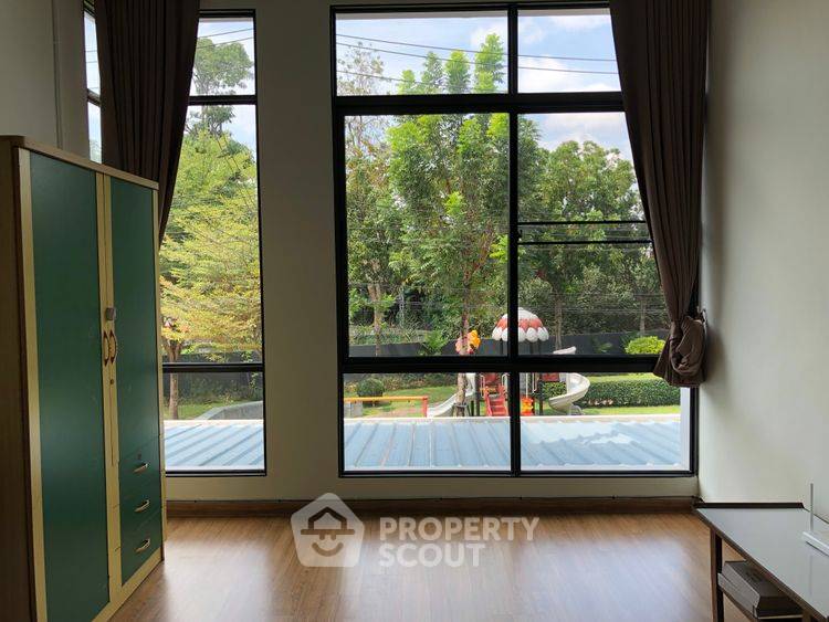 รูป ทาวน์เฮ้าส์ 4-ห้องนอน ใน ทุ่งครุ (ID 2435246) - รูปที่ 6/9