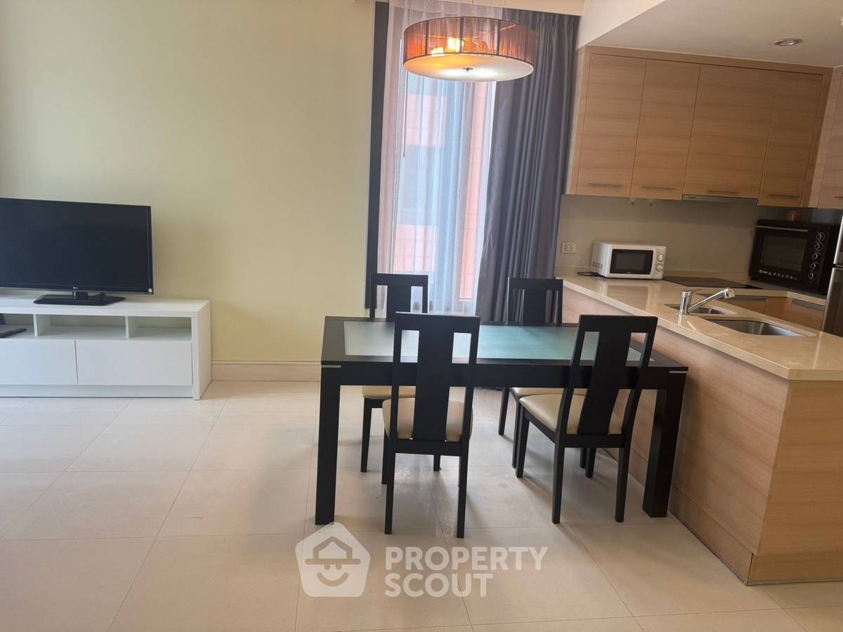 picture 2-BR Condo at Aguston Sukhumvit 22 near MRT Queen Sirikit National Convention Centre (ID 2461271) - 3/14