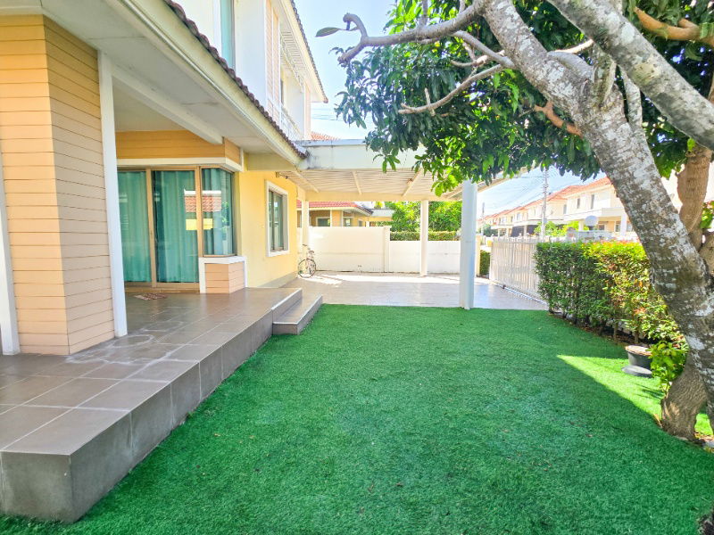 รูป ให้เช่า บ้านเดี่ยว 2 ชั้น หมู่บ้าน เฮ้าส์ ออฟ เดอะ คานารี่ – สวนเสือศรีราชา เฟอร์นิเจอร์บิ้วอิน พร้อมเครื่องใช้ไฟฟ้าครบ จอดรถได้ 2 คัน พร้อมเข้าอยู่ - รูปที่ 19/21