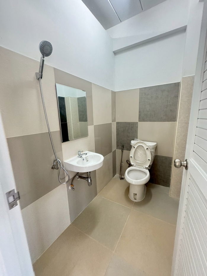 picture For rent, for rent, for rent, building, townhouse, Sukhumvit 101/1, cheap price, interested, Line: @951qfbfi - 10/19