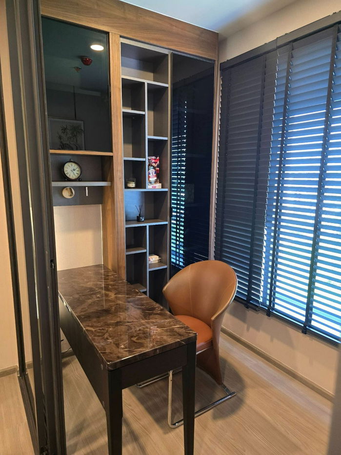 picture PFD-07582	 Condo for Rent:  Aspire Sukhumvit Rama 4 Schedule a viewing ■ Line: @propertyfinder	 - 5/11