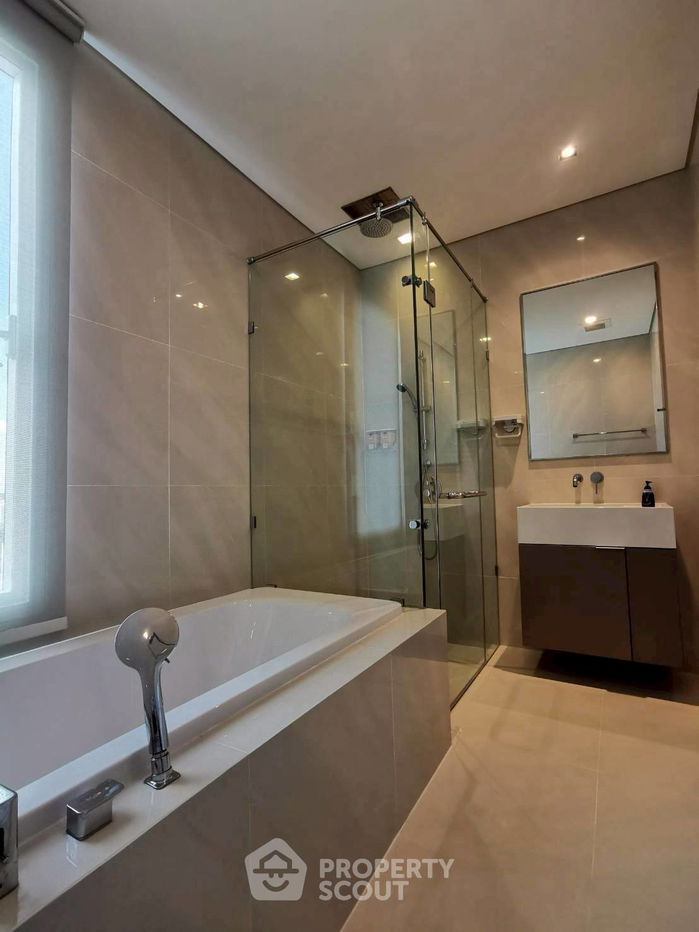 picture 2-BR Condo at Reflection Jomtien Beach Pattaya close to Pattaya (ID 2457459) - 3/8