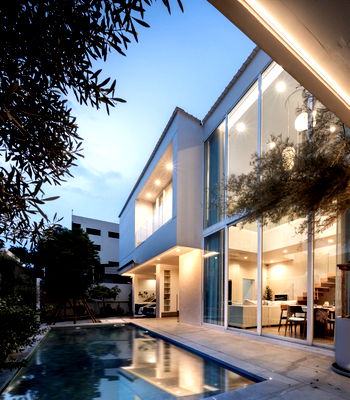 บ้านเดี่ยว เขตห้วยขวาง : 🏡✨ ขายบ้านเดี่ยวหลังใหม่ พร้อมสระว่ายน้ำ สไตล์มินิมอล ทำเลดีที่สุดในโซนลาดพร้าว–สุทธิสาร!