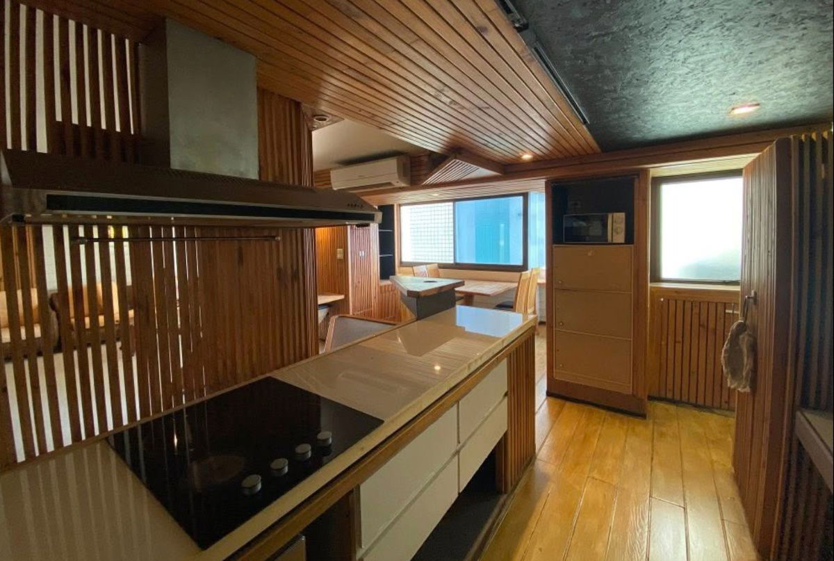 picture Baan Onnut. 3bed 216sqm. Line id: @pfagent - 6/17