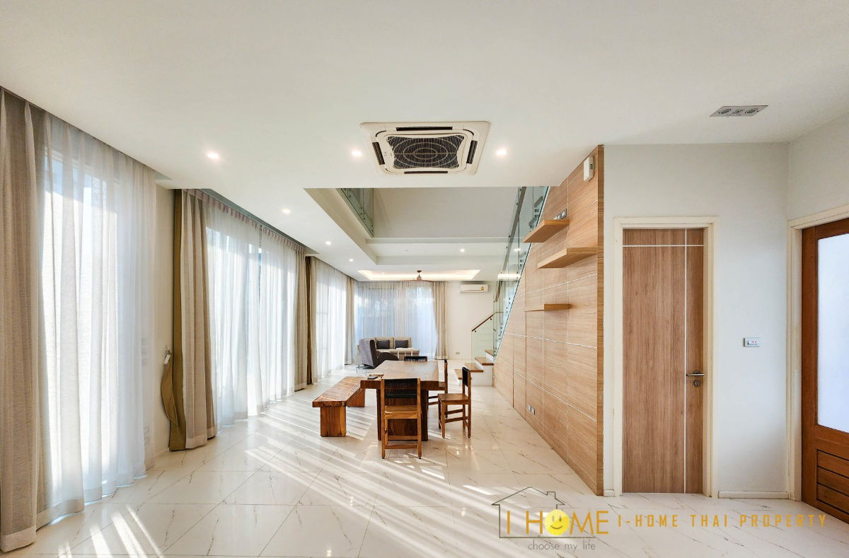 รูป ให้เช่า Pool Villa  2ชั้น  มี 4 ห้องนอน 5 ห้องน้ำ 1 ห้องครัว จอดรถได้ 2 คัน  - รูปที่ 4/50