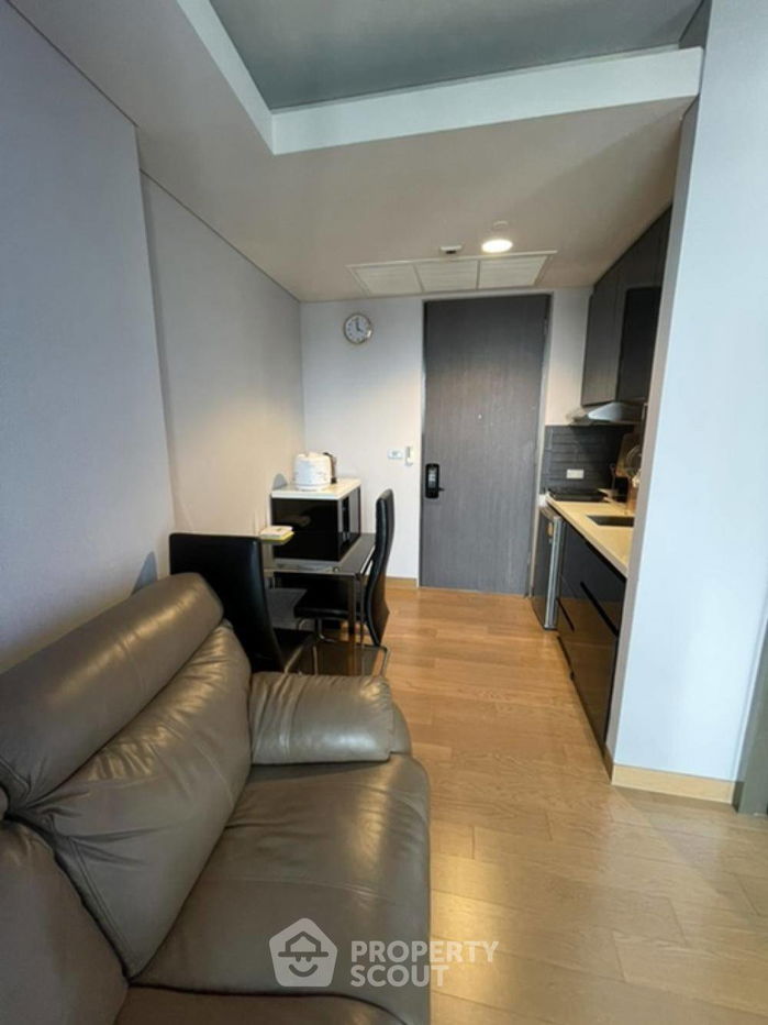 รูป คอนโด 1-ห้องนอน ที่ เดอะ ลุมพินี 24 ใกล้ BTS พร้อมพงษ์ (ID 595213) - รูปที่ 1/11