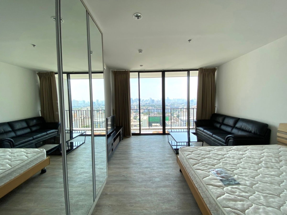 รูป The Issara Ladprao | ห้องโปร่ง ไม่บังวิว 📞 Line:@pukkhome (with @ ) - รูปที่ 2/10