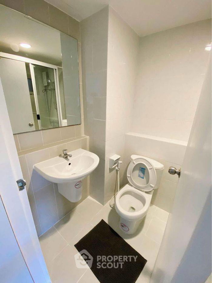 picture 2-BR Condo at Condo One Sathorn near MRT Khlong Toei (ID 1311409) - 10/10