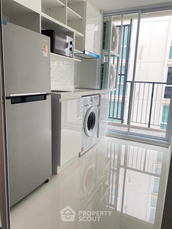 picture 1-BR Condo at Chateau In Town Ratchayothin near BTS Sena Nikhom (ID 2461816) - 3/8