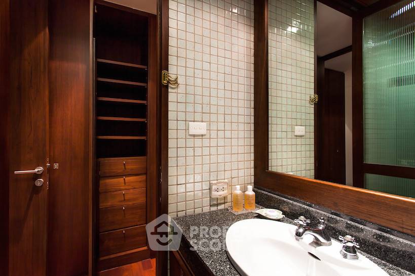 รูป คอนโด 2-ห้องนอน ที่ เพรซิเดนท์ เพลส ใกล้ BTS ชิดลม (ID 387369) - รูปที่ 2/5