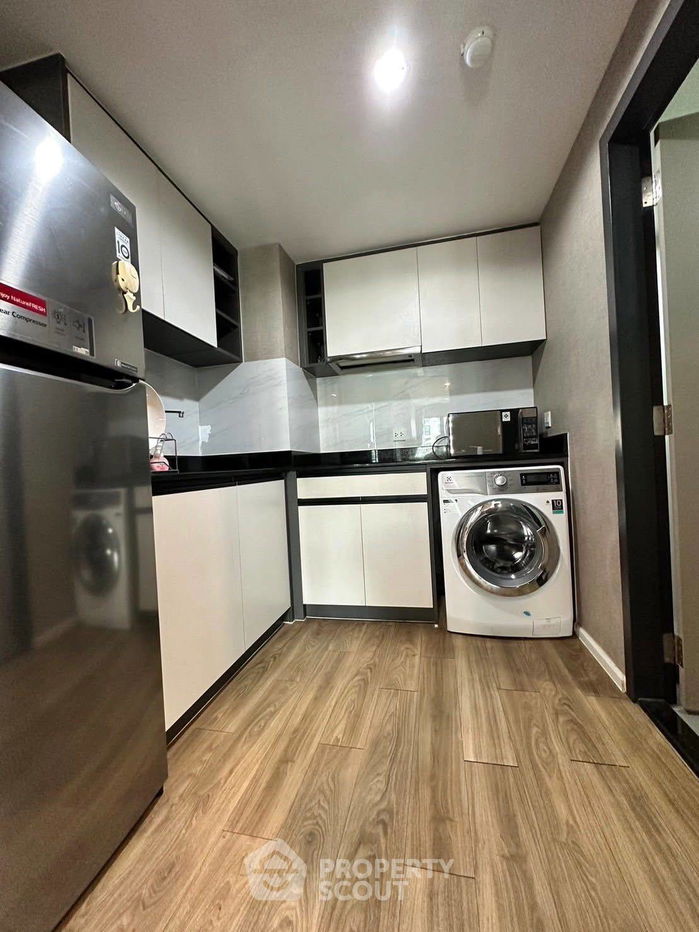 picture 2-BR Condo at Very Sukhumvit 72 near BTS Bearing (ID 2460936) - 4/11