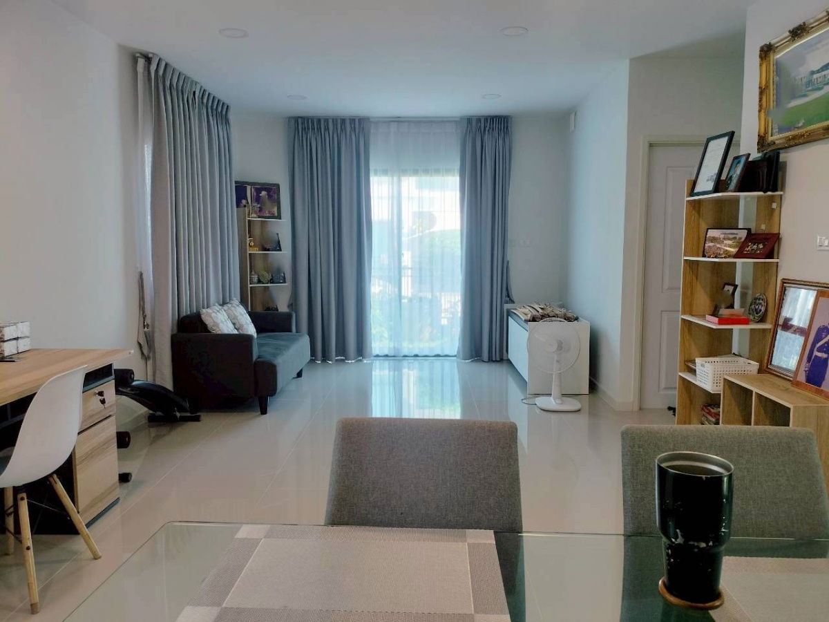 รูป 🚩ให้เช่า 🏡บ้านแฝด หลังริม 👉โมดิ วิลล่า บางนา ในบางเสาธง, สมุทรปราการ บ้านสวย พร้อมอยู่👈 - รูปที่ 7/25