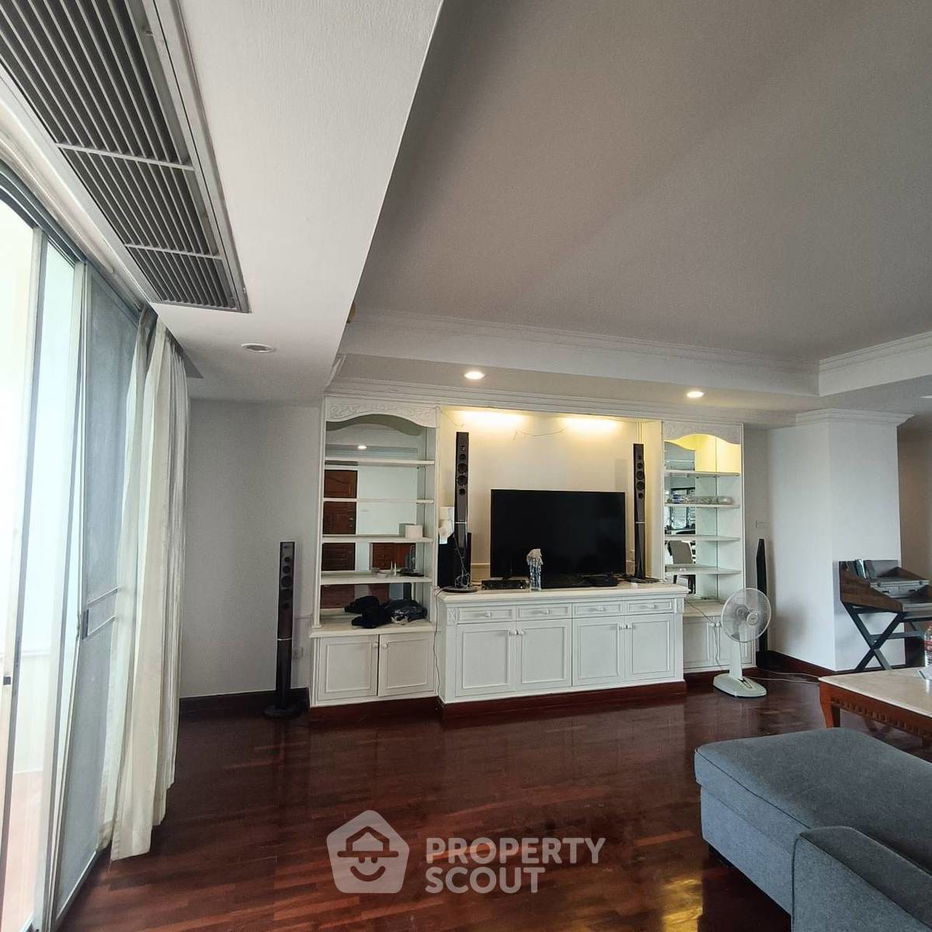 picture 3-BR Condo at DS Tower 1 near BTS Phrom Phong (ID 2432124) - 7/25