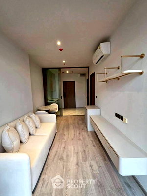 Condos for rent : 1-BR Condo For Rent At Rhythm Ekkamai Estate Near BTS Thong Lor (ID 2453319)