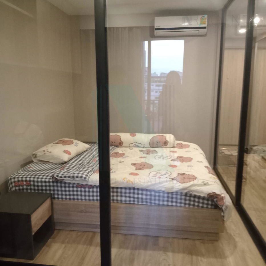 picture For rent: Blossom Condo at Sathorn-Charoenrat, 1 bedroom, 4th floor, Building D, near BTS Surasak. - 2/8