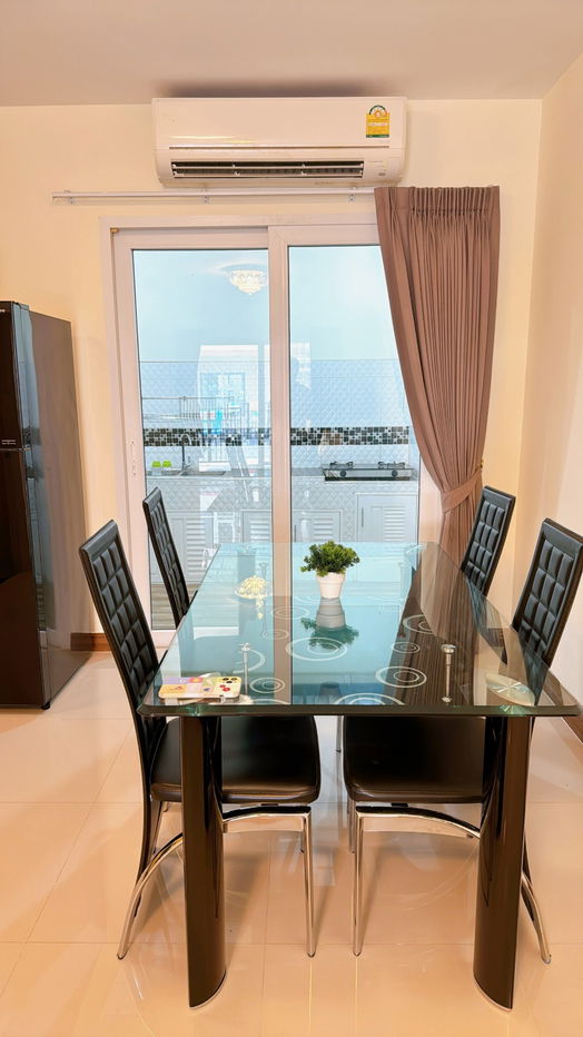 picture 3-Bed Townhome for Rent | The Trust Kaset-Nawamin (Nuanchan) – Fully Equipped - 2/14