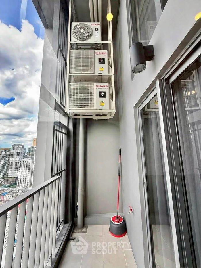 รูป คอนโด 2-ห้องนอน ที่ ไลฟ์ พระราม 4 - อโศก ใกล้ MRT ศูนย์การประชุมแห่งชาติสิริกิติ์ (ID 2450097) - รูปที่ 12/16