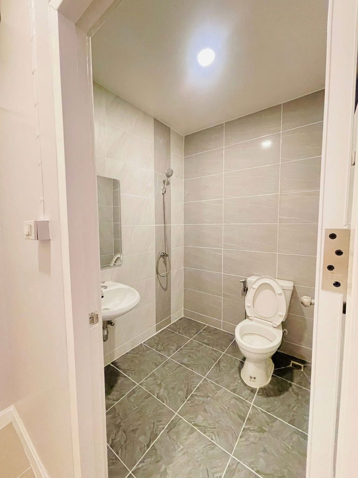 รูป ฟรีโอน! ทาวน์เฮ้าส์ 2 ชั้น พฤกษา 14A วัดลาดปลาดุก | 3 นอน ตกแต่งใหม่! หน้าบ้านไม่ชนใคร | 1.89 ลบ. - รูปที่ 29/35