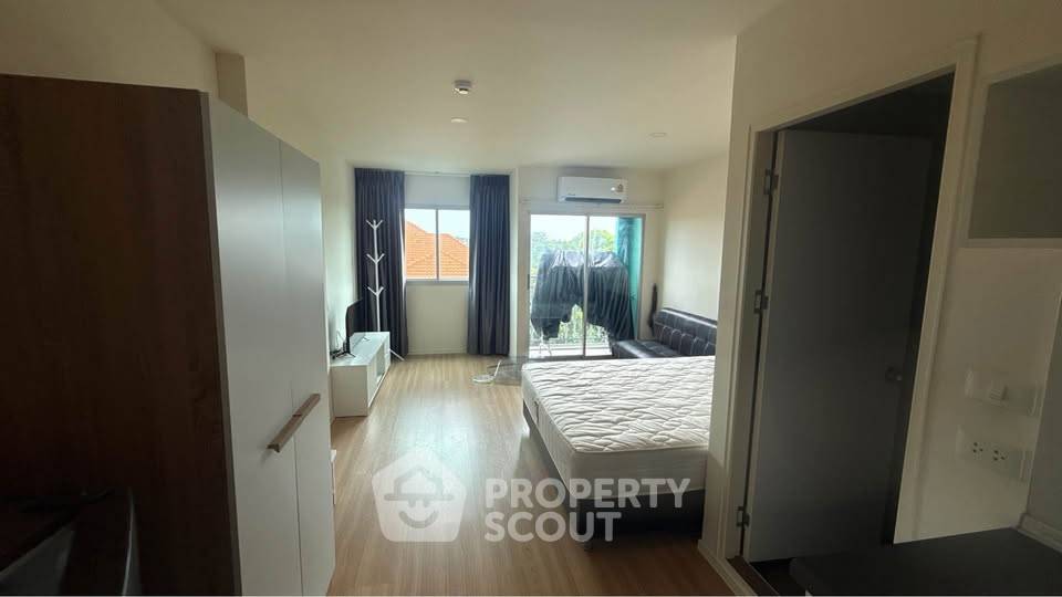 picture Studio Condo at Lumpini Ville Chaengwattana 10 in Thung Song Hong (ID 2442299) - 4/4