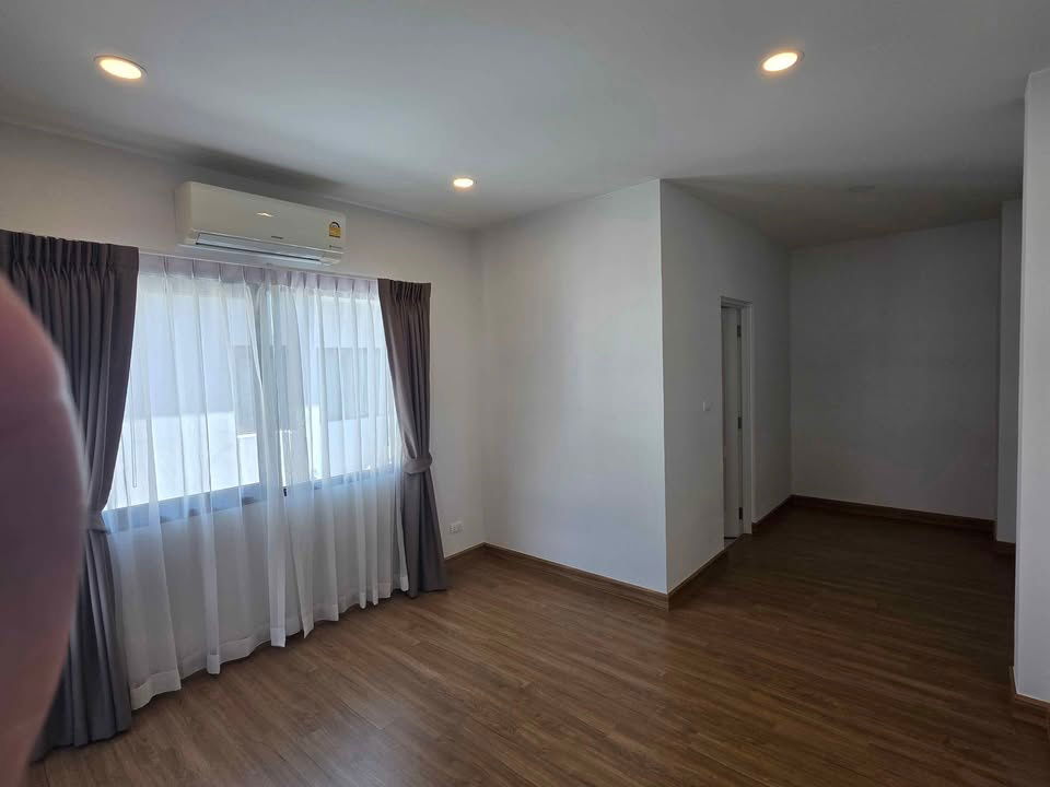 รูป (19819) Centro Ratchapruek-Suan Phak - รูปที่ 9/15