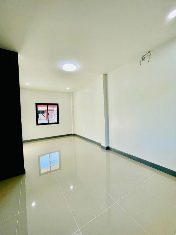 picture Two-storey detached house for sale 3 bedrooms 3 bathrooms and 2 parkings. - 16/20