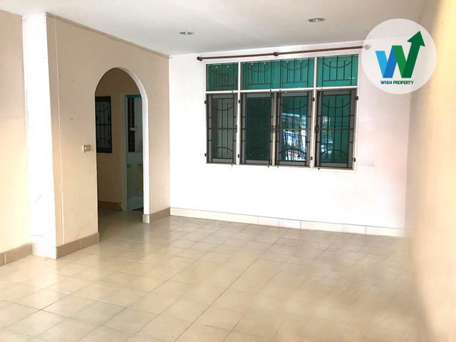 picture For Sale Townhouse Pruksa Ville 2 Village Donmuang Lak Hok - 4/9