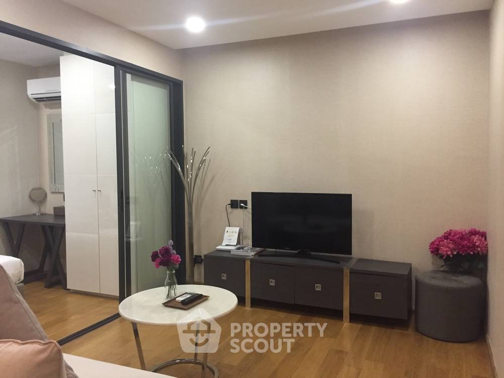 picture 1-BR Condo at Klass Langsuan near BTS Chit Lom (ID 384593) - 4/6