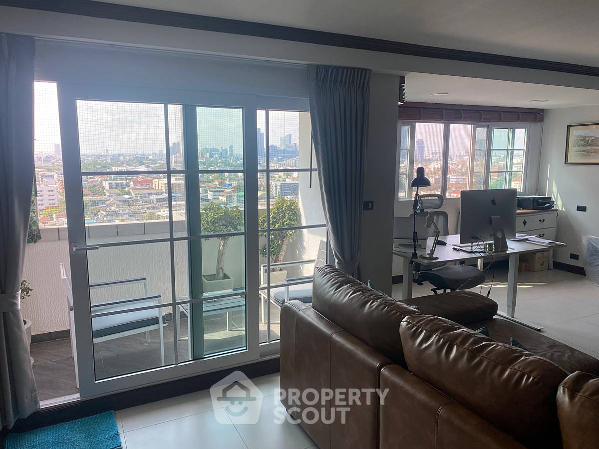 picture 3-BR Condo at Baan On-nut Sukhumvit 77 Condominium in Suan Luang (ID 2461541) - 5/21