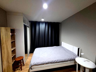 Condos for rent King's College International School Bangkok : MN3148 Fuse Chan Sathorn Full Furnitured and electrical