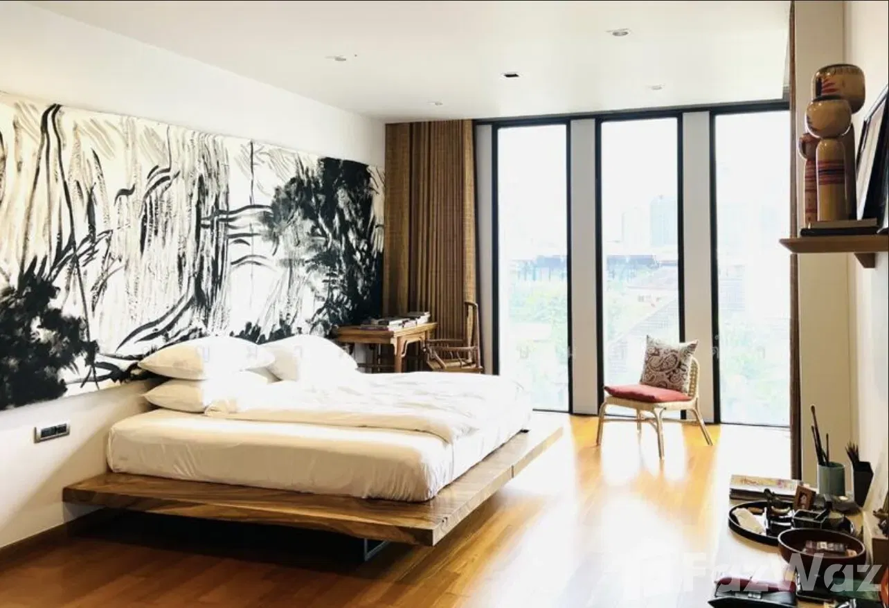 picture 5 Bedroom House for sale at VILLAZZO 10  5904354 - 10/24