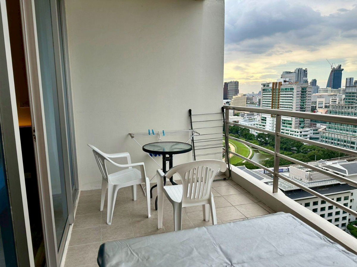 picture The Rajdamri - 3/15